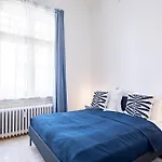 - Modern - Cozy - At River Διαμέρισμα Βουδαπέστη