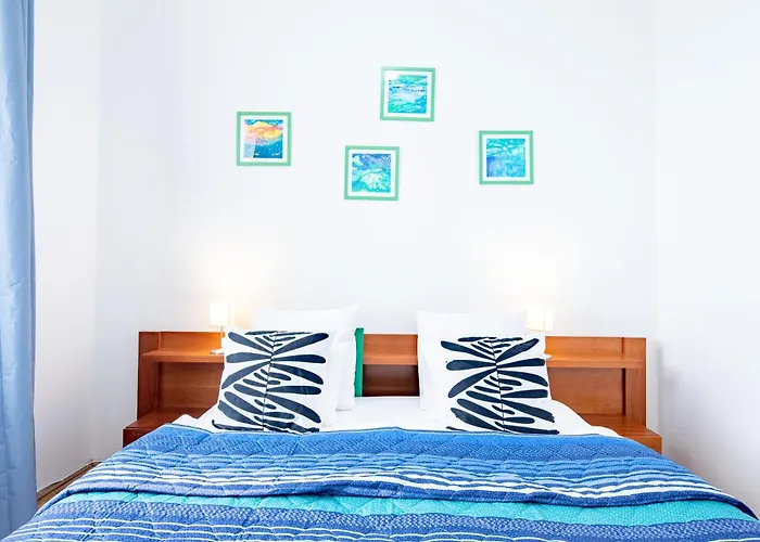 - Modern - Cozy - At River 公寓 *