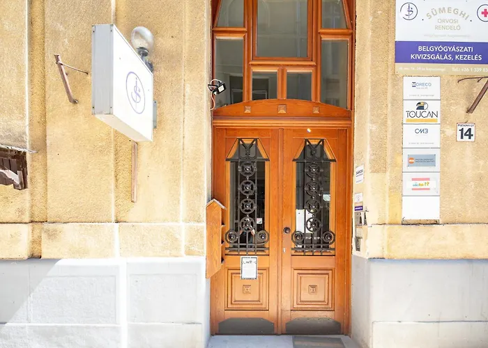 - Modern - Cozy - At River * 布达佩斯