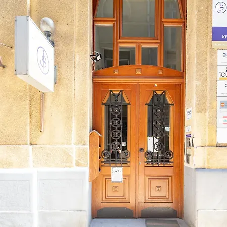 - Modern - Cozy - At River * Budapest