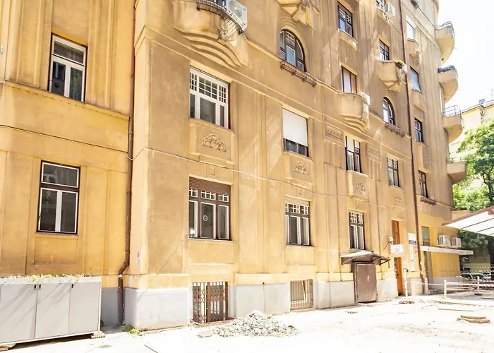 - Modern - Cozy - At River بودابست