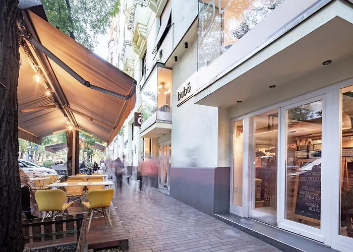 - Modern - Cozy - At River Budapesta